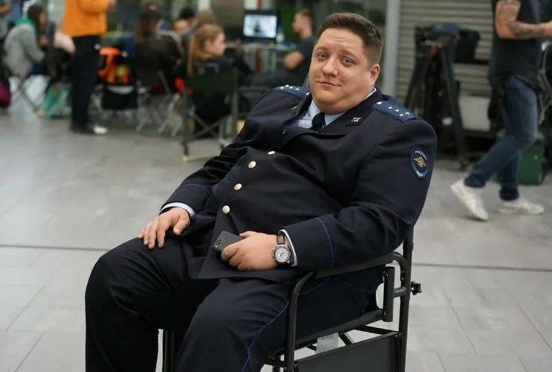 "Полицейский с Рублёвки" - Роман Попов