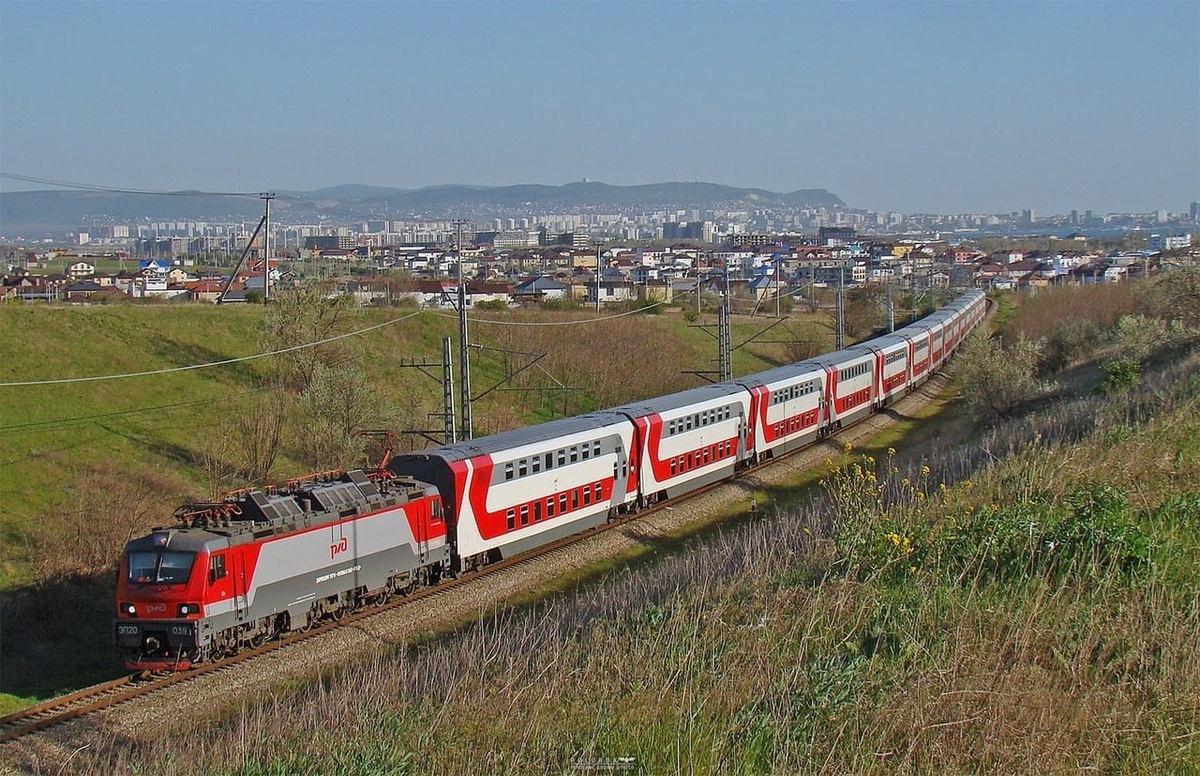 Двухэтажный поезд Анапа-Москва. Картинка из интернета