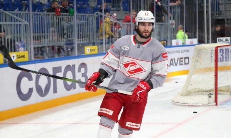  Иван Морозов вышел на связь, чтобы извиниться.