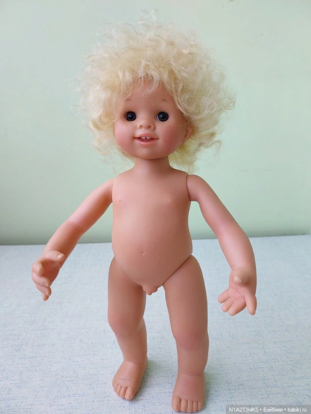 Фото прежней хозяйки. Ну извините, что в таком виде.