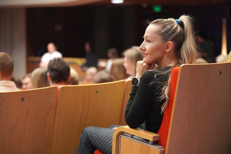   ИВАНОВА Диана