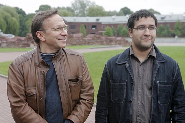    Генеральный продюсер фильма «Брестская крепость» Игорь Угольников и режиссер-постановщик картины Александр Котт в мемориальном комплексе «Брестская крепость — герой». 2010 г. Фото: РИА Новости/ Андрей Александров