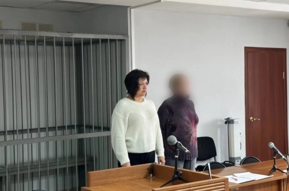    Директора дорожной службы посадили на 12 лет за взятки в Иркутской области