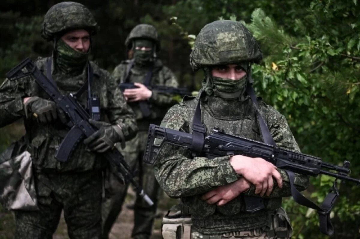    Котенок: российские военные выдавили боевиков ВСУ из центра Ямполя