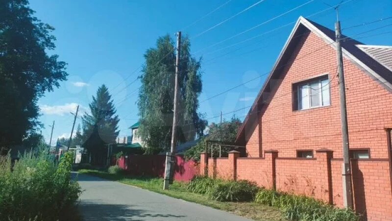     В Барнауле продают коттедж за 13,9 млн рублей. «Авито»
