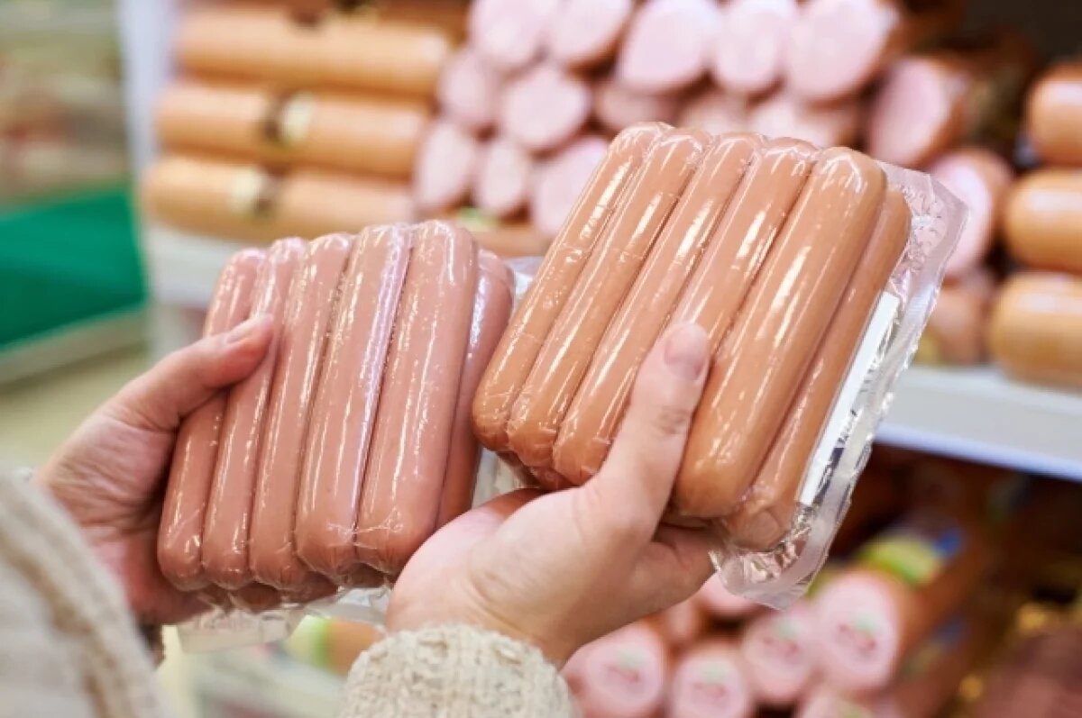    В Новосибирске родивших сотрудниц работодатели поощряют колбасой