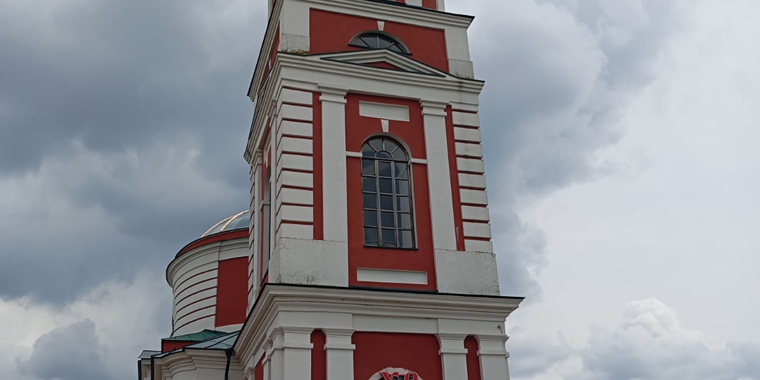 Ура, выходные. Отключись от повседневной суеты, отдохни душой в Храме святителя Николая Чудотворца.