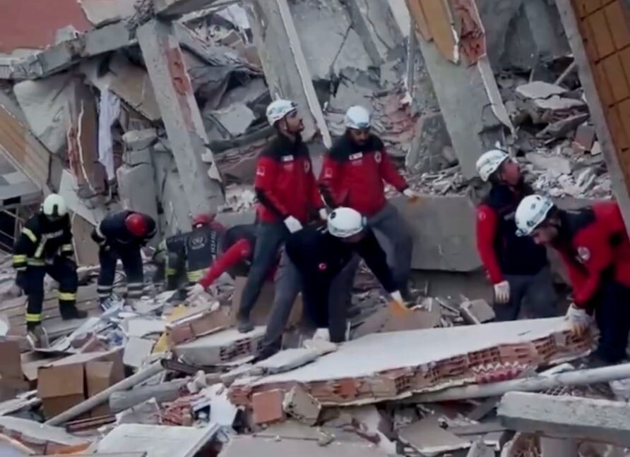     / Источник: Кадр из видео