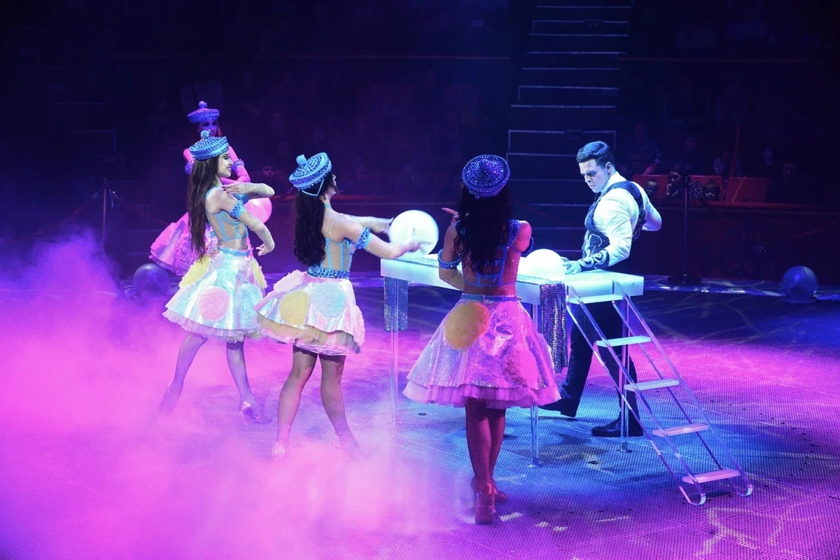 Листайте вправо, чтобы увидеть больше изображений