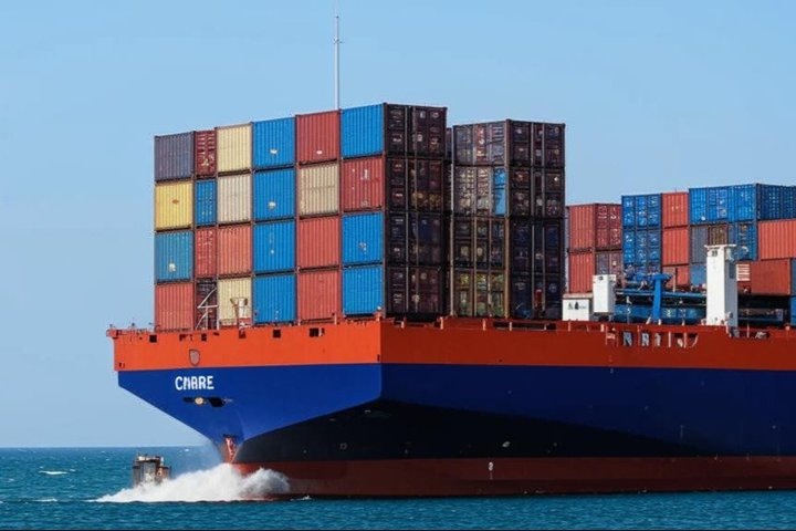   создано с помощью нейросети Kandinsky