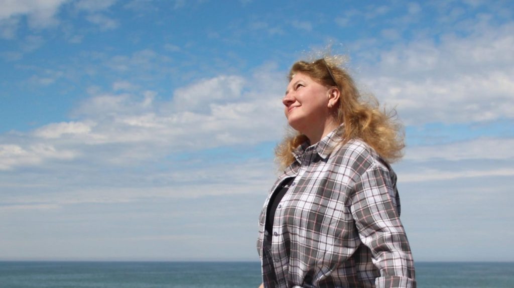     Читательские привычки Елены Верстуковой, ответственного редактора электронных книг МИФа Антон Бахарев