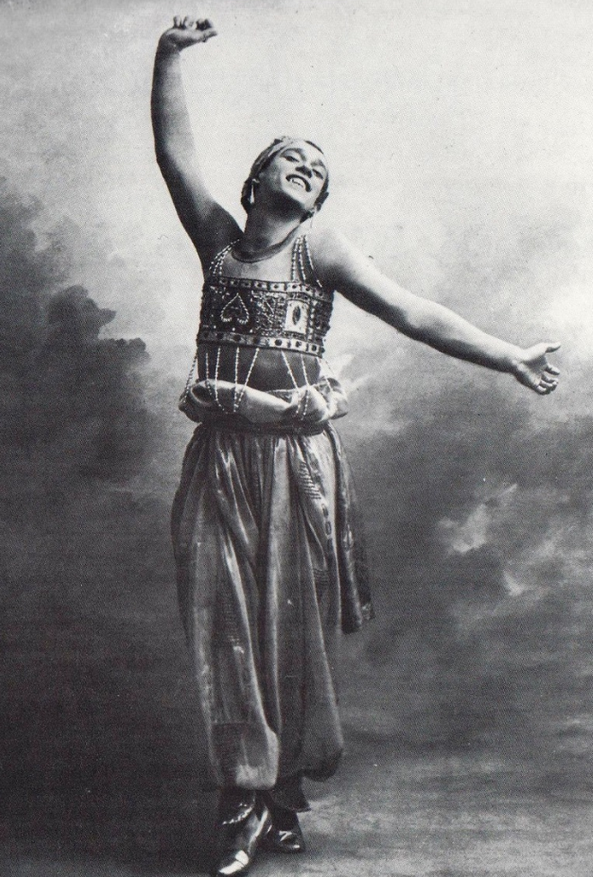 Вацлав Нижинский в балете Николая Римского-Корсакова «Шехеразада». 1910. Фотография: ricolor.org