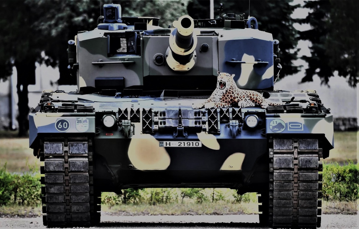 Венгерский LEOPARD 2A4.