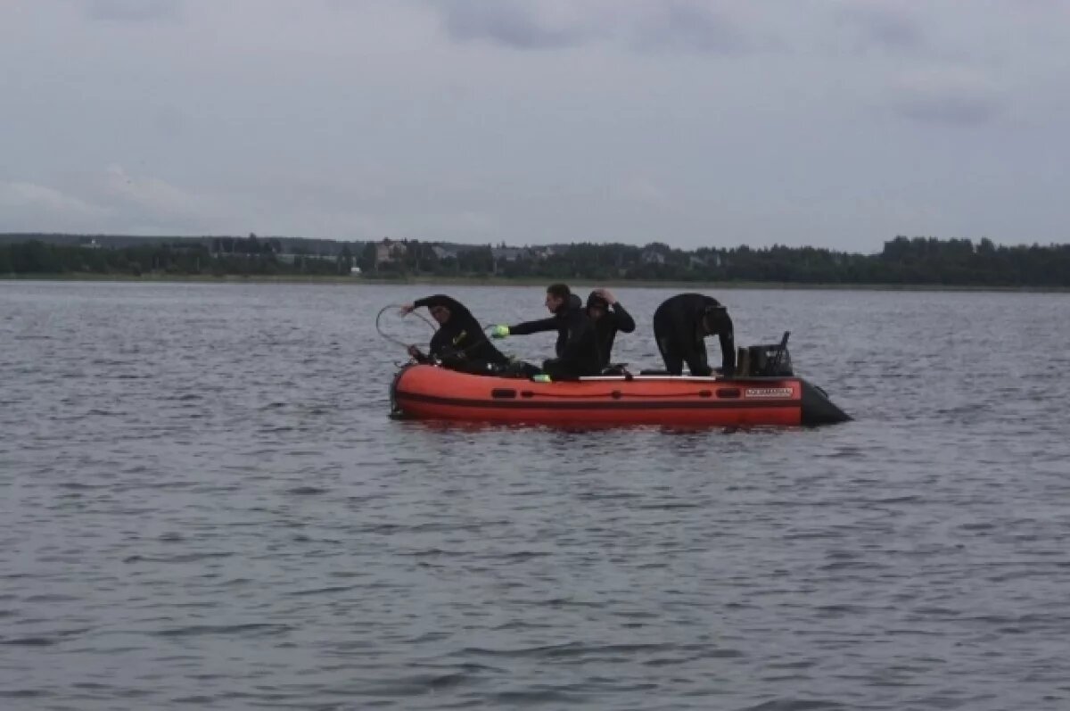    Челябинские спасатели нашли погибшим пропавшего у озера мужчину