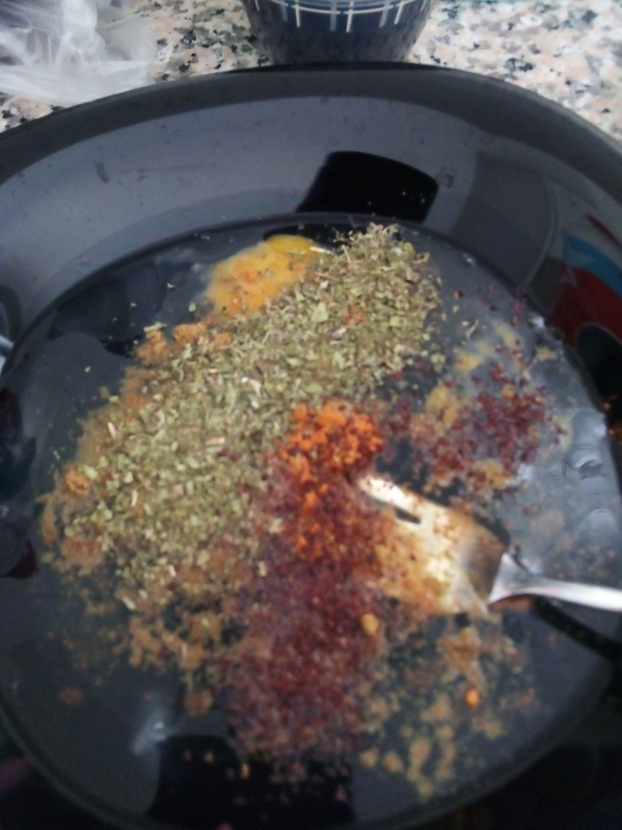 Белки с пряностями