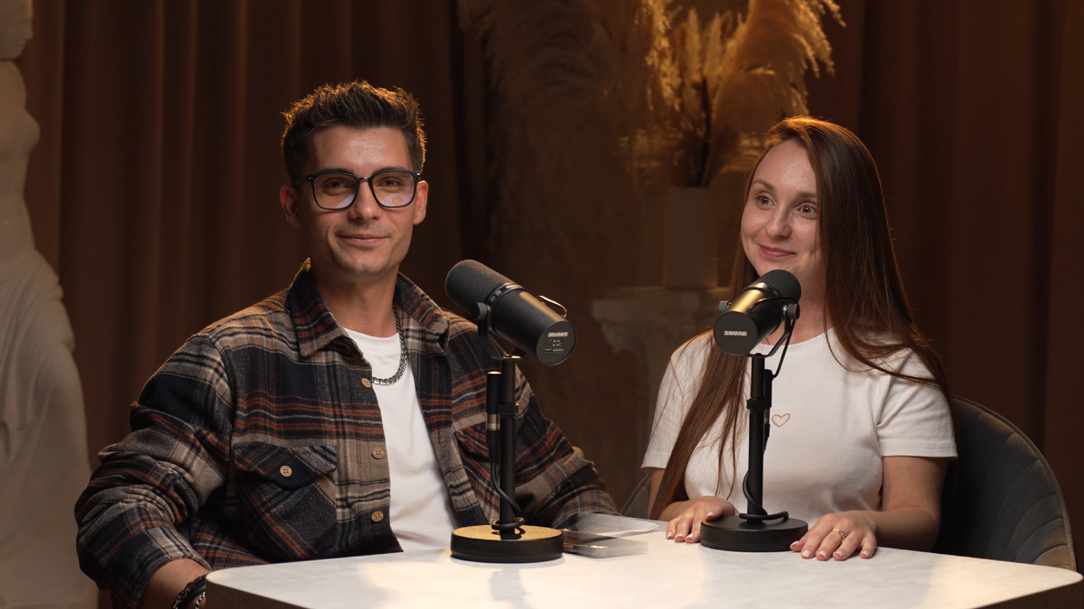 Съемка подкаста https://dzen.ru/video/watch/68cbb99ec71c7d68f59e9565