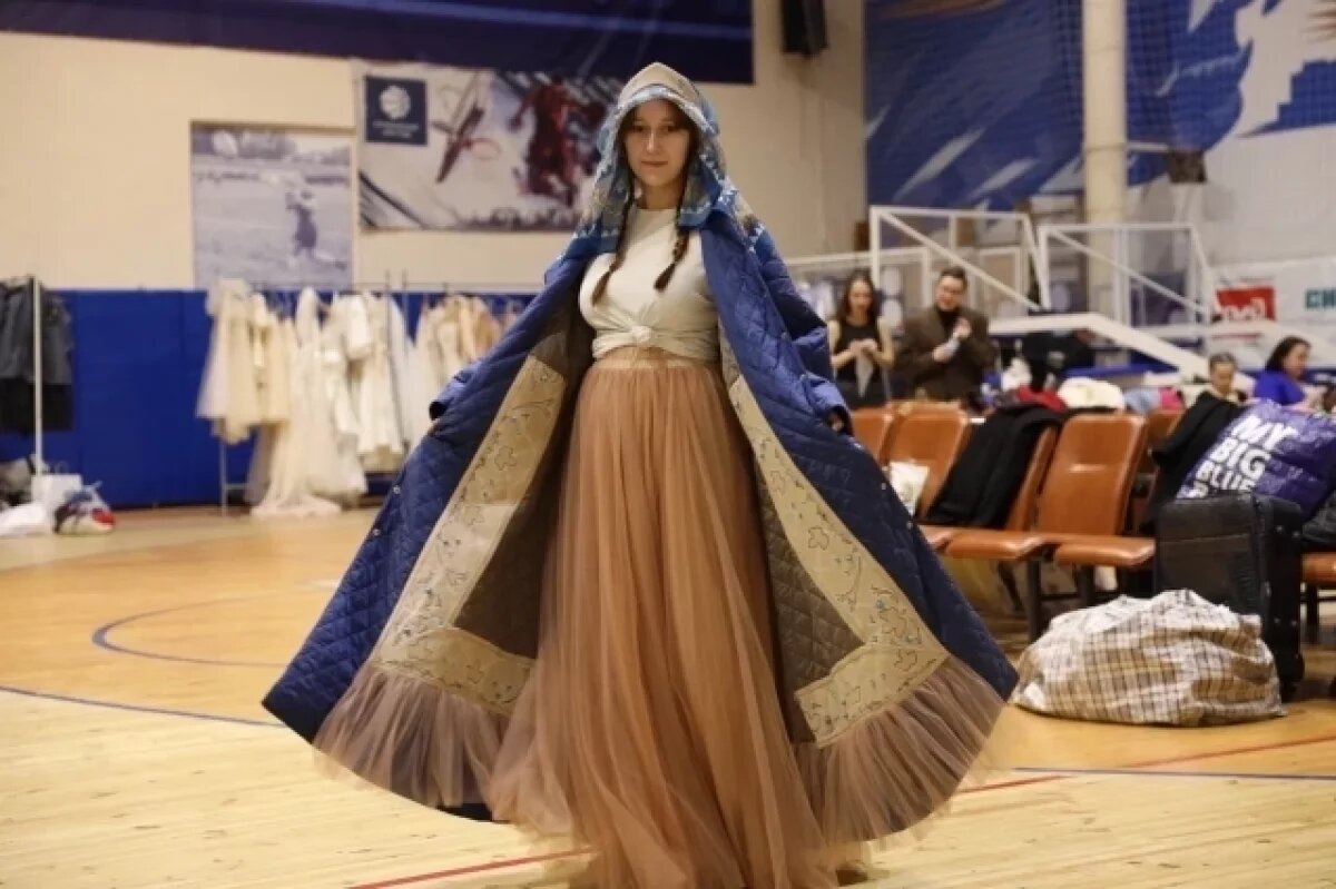    В Санкт-Петербурге прошёл фестиваль моды и искусства «Адмиралтейская игла»