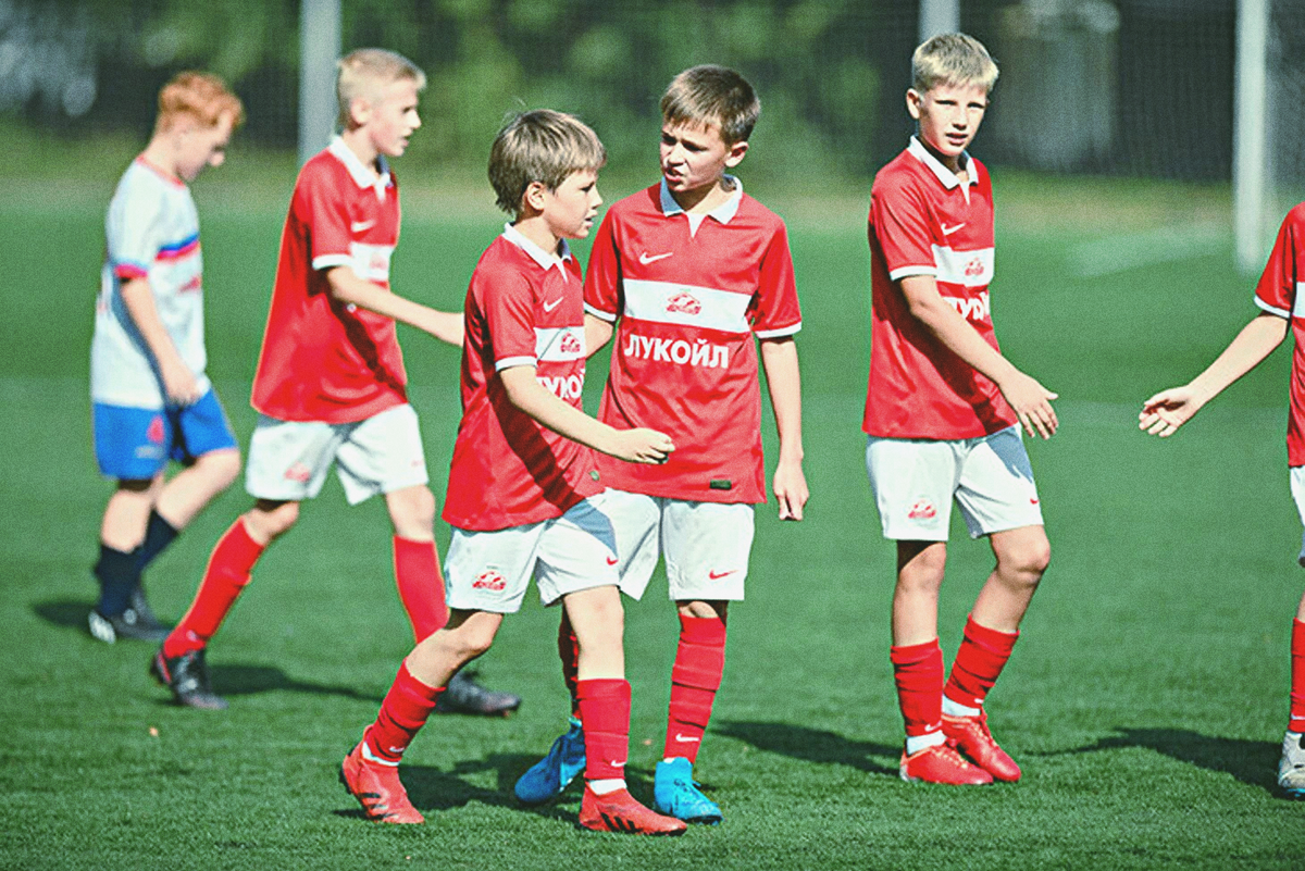 Младший Аршавин пробовался в школе ЦСКА, но по каким-то причинам туда не попал