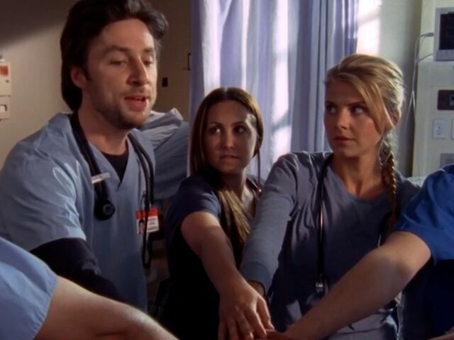    Фото: кадр из сериала "Клиника"; режиссер – Майкл Спиллер; Билл Лоуренс; Адам Бернштейн; производство – ABC Studios