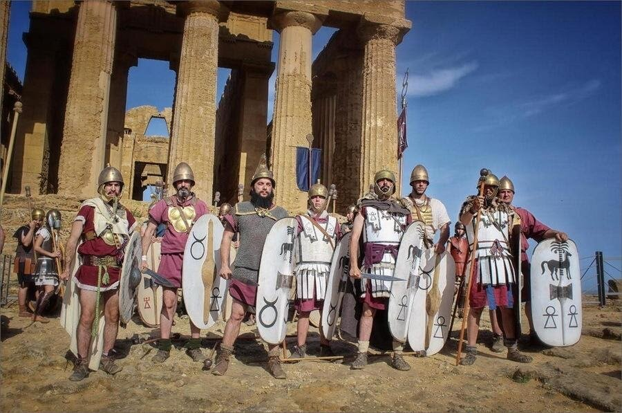 Настоящие пунийцы предпочитают корабли, но и на суше дерутся хорошо