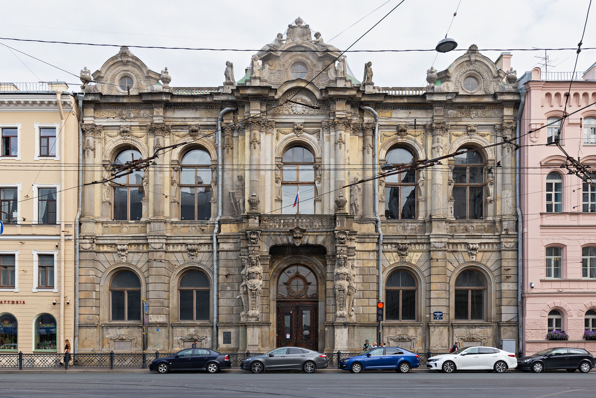 Источник: https://t-j.ru/list/dreamlike-buildings-spb/?utm_referrer=https%3A%2F%2Fwww.google.com%2F