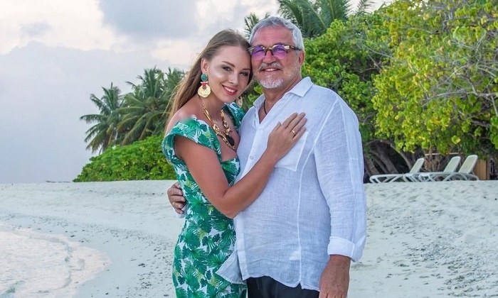    «Скрывали ради детей»