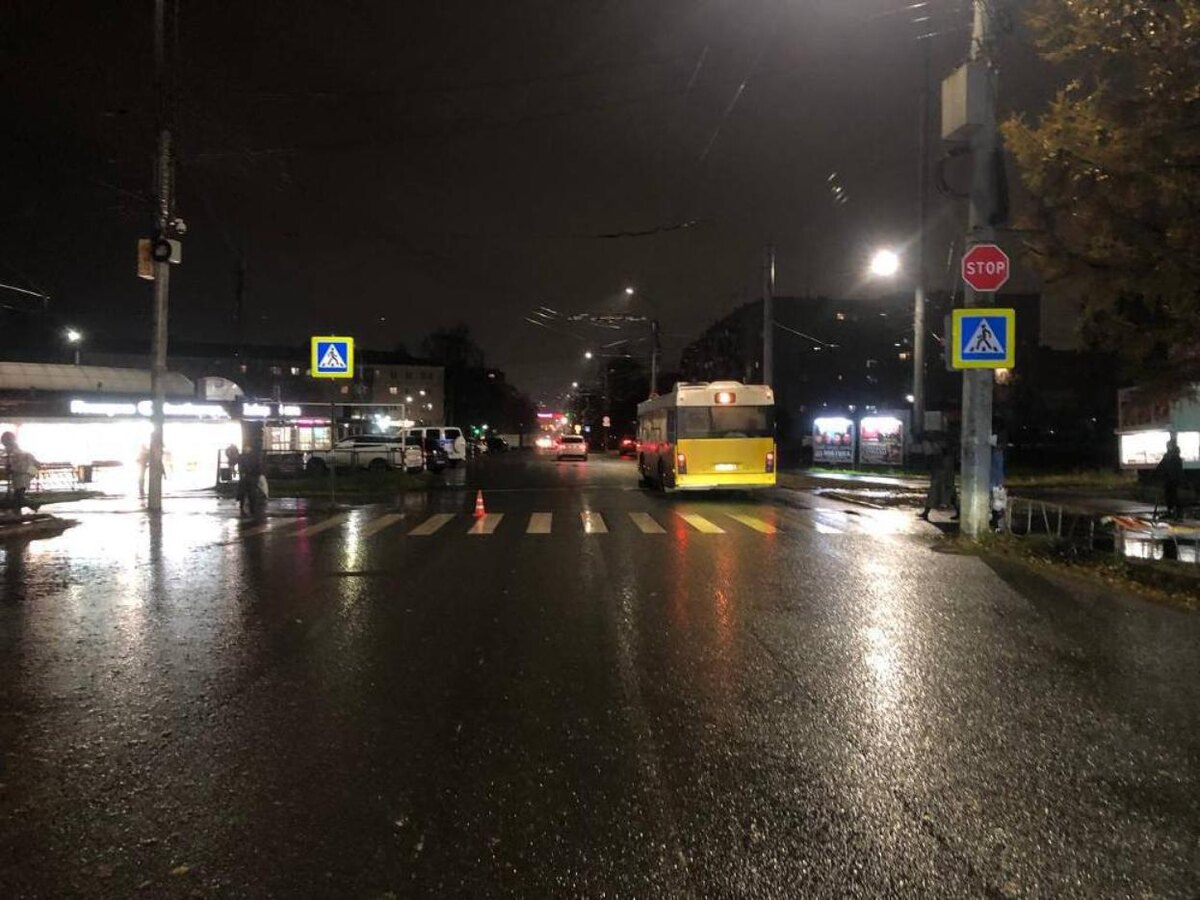    Водитель Chery сбила подростка в Ижевске и скрылась