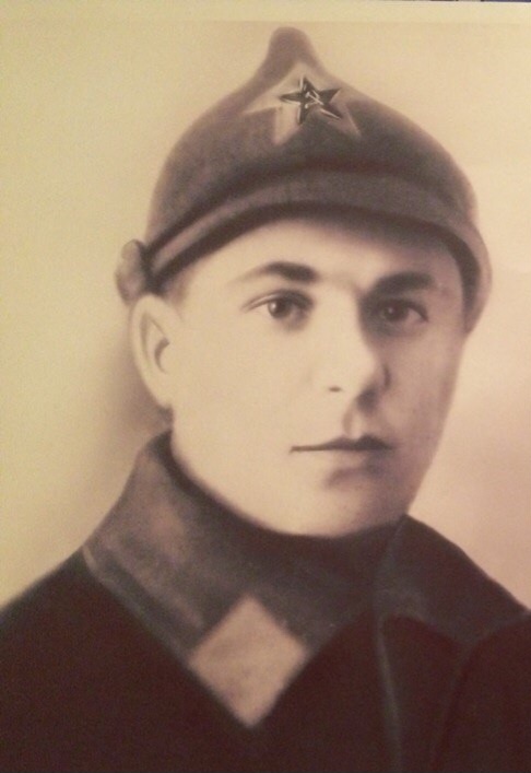 Дедушка Трофим. Пронин Трофим Андреевич. Довоенное фото. Авторское фото. 