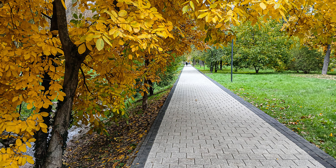 Очень милый, душевный парк в Симферополе