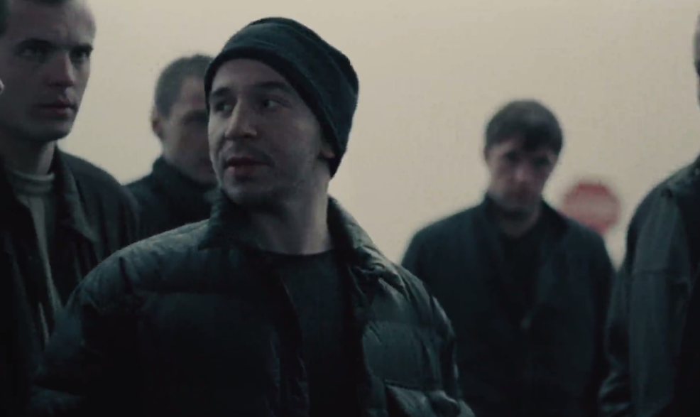 Фрагмент из фильма «Бумер» (реж. Пётр Буслов), Россия, 2003 г.