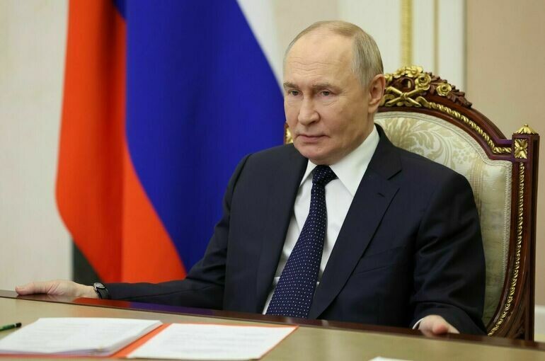 Путин призвал сделать рыбу доступной для россиян