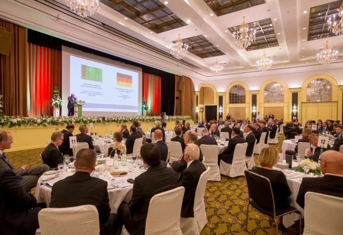    источник фото: Торгово-промышленная палата Туркменистана.