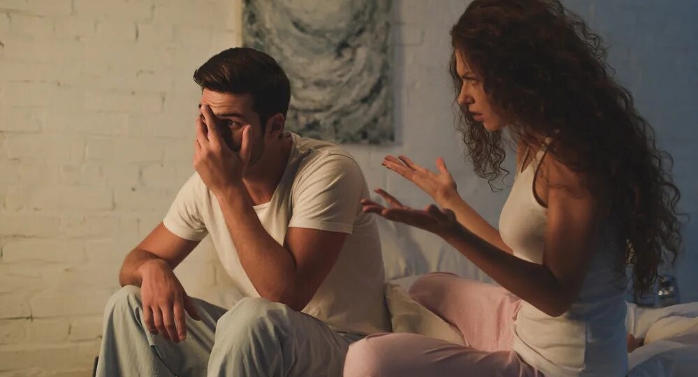 Когда любовь — это драма: зачем мы остаёмся в болезненных отношениях?