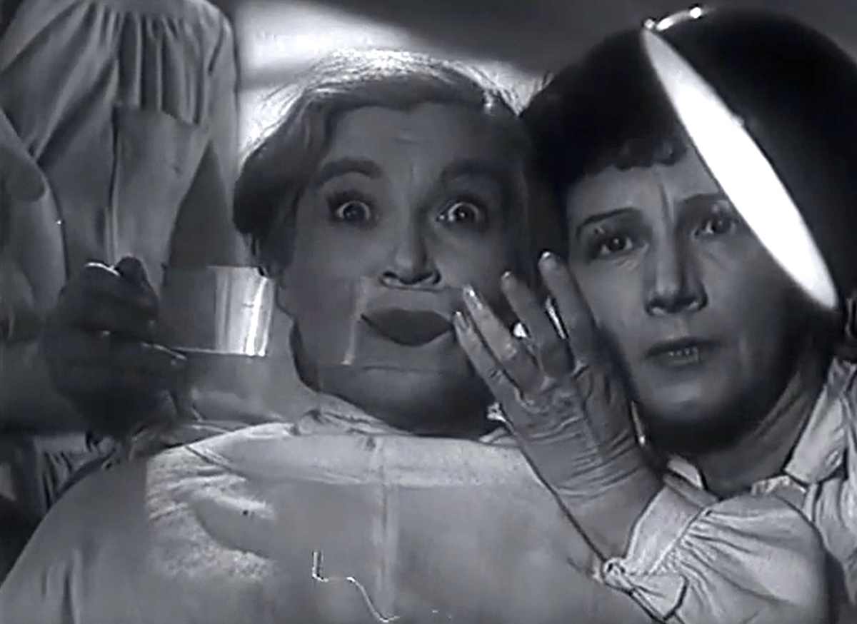 Кадр из кинофильма "Весна", 1947 г., режиссер Григорий Александров, сценаристы Григорий Александров, Александр Раскин, Морис Слободской, композитор Исаак Дунаевский (скриншот)