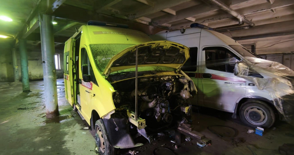 Больница под Новосибирском объяснила, почему реанимобиль простаивает уже полтора года