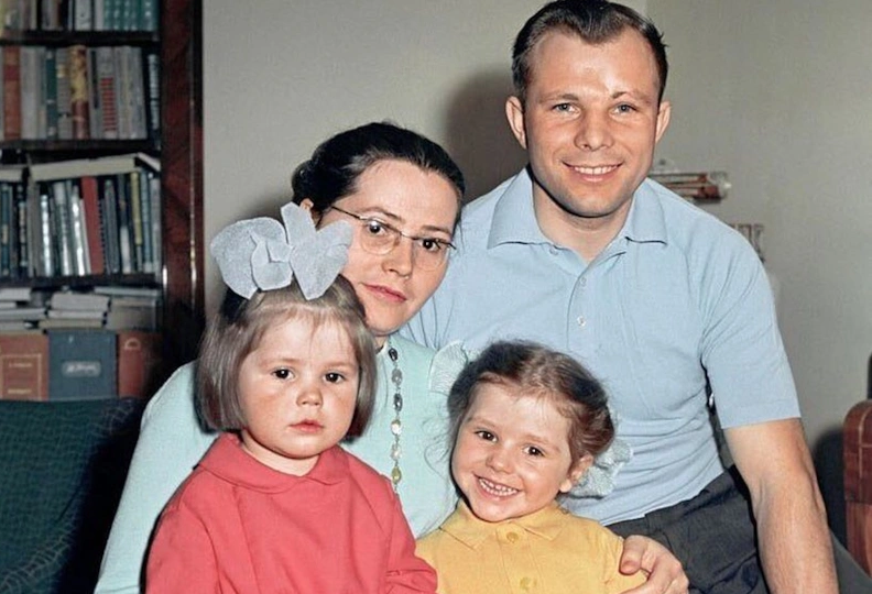 Чем занимаются и где живут потомки Юрия Гагарина?