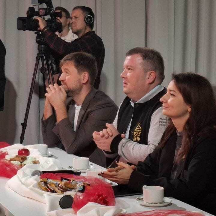 Листайте вправо, чтобы увидеть больше изображений