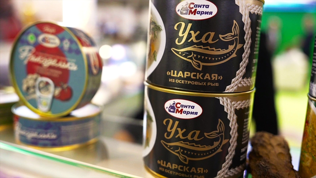    Югорчане представили на Агропроме консервы для бойцов СВО