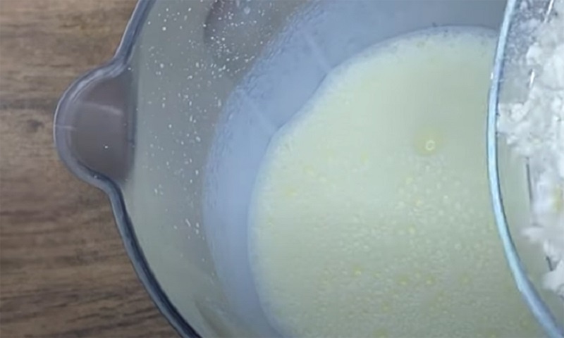 Пицца по-итальянски за полчаса: быстрый рецепт с тестом из блендера