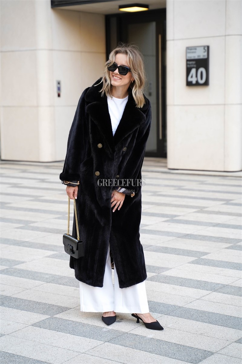 Норковые шубы из Греции 