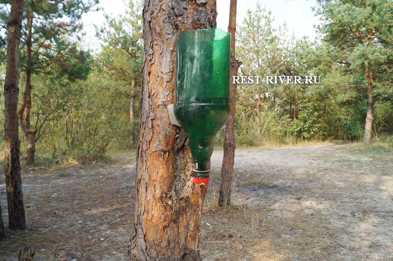 фото как сделать рукомойник из пластиковой бутылки