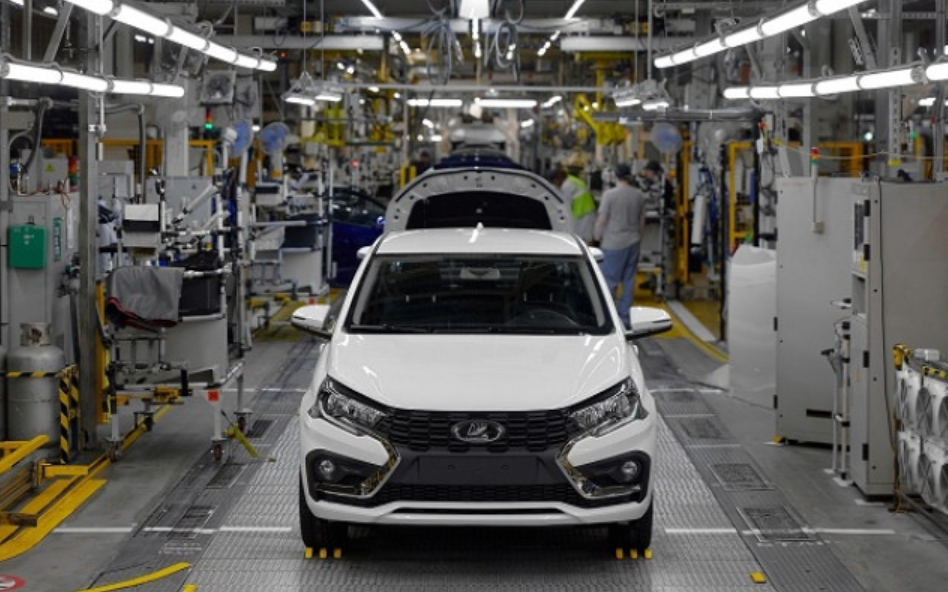 Сборка Lada Iskra в Санкт-Петербурге.