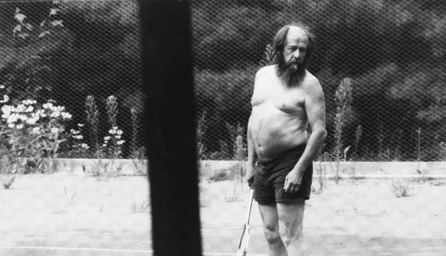 Как "сидел" в сталинских лагерях Солженицын. Вольготно!