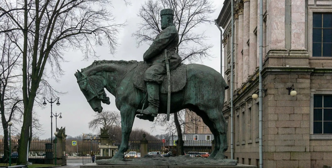 Памятник Александру III (Санкт-Петербург)