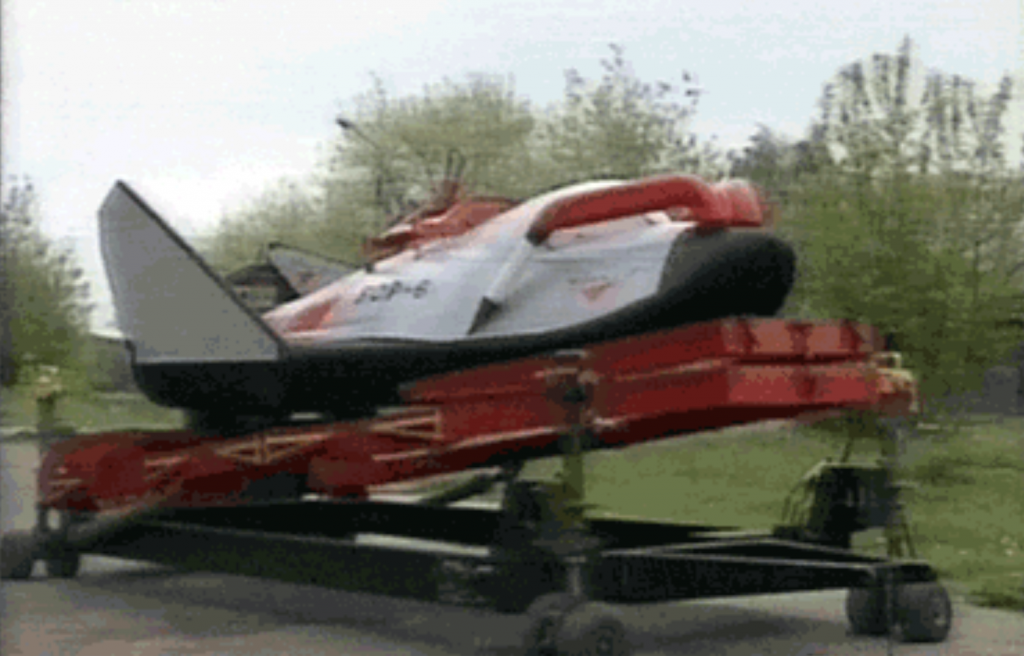 "БОР-6" со сложенными рогами-антеннами