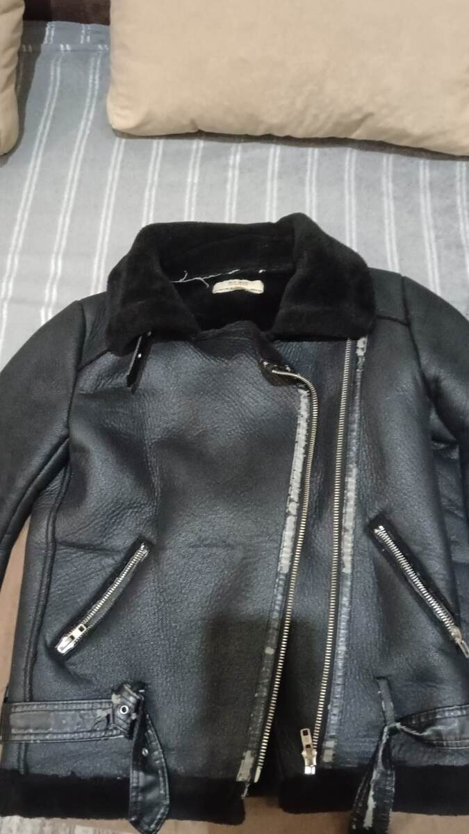 Видите как обидно? 😥 А её можно ещё носить и носить 