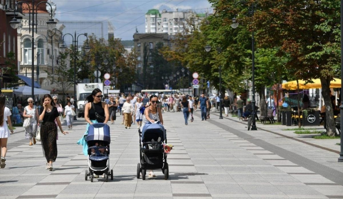    В Саратовской области многодетным семьям выдали новые удостоверенияНовости Саратова и области – Сетевое издание «Репортер64»