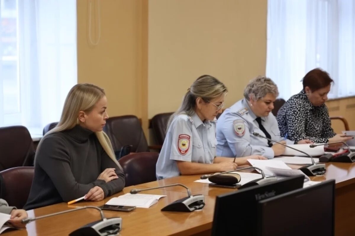    В Калининграде обсудили подростковую преступность и безнадзорность