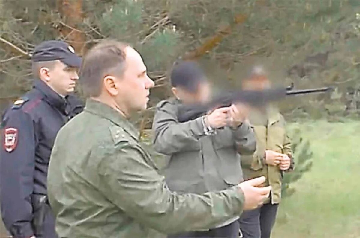    Виталий Цыплаков почти 3 месяца не сознавался в совершённом преступлении. Именно он убил, а затем велел закопать участника охоты на мусорном полигоне.