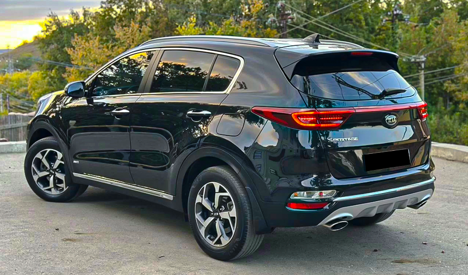 Взял Kia Sportage (2019, 98.000 км) с мотором 2,4 л и 4ВД. Поршня и подвеска стучат, АКПП пинается, а моторист насчитал за капиталку 350 тыс